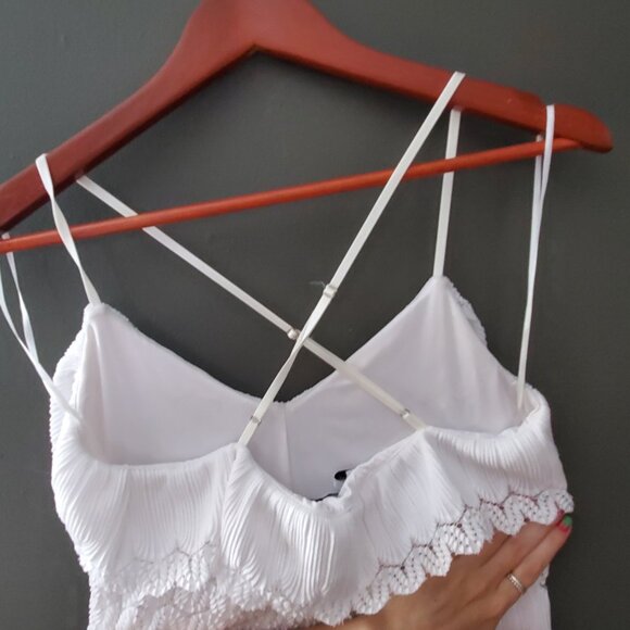 Cottagecore Crochet Romper - Picture 3 of 4